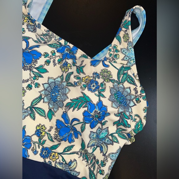 Land’s End Scoop Neck One Piece Floral Plaid Swimsuit Plus Petite Size 16P EUC - Picture 5 of 9